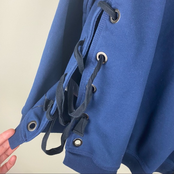 Wesley Anthropologie sweatshirt pullover with ribbon tie laced sides sz L - Picture 2 of 4